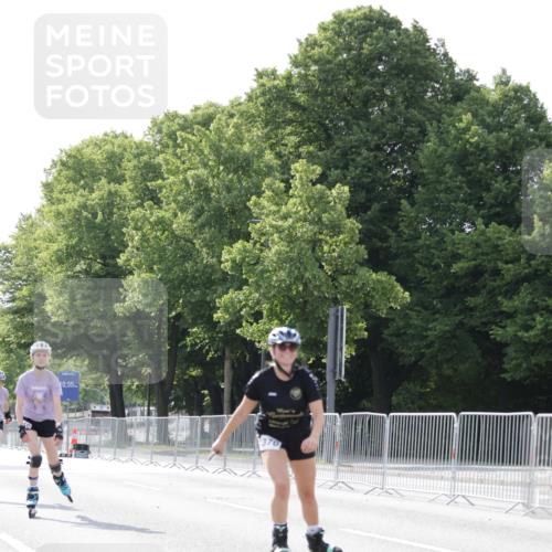 29.06.2025 - hella hamburg halbmarathon Jannik Wohlers http://msf.ph/oto/8142221 29.06.2025 09:05:44 Lombardsbrücke  meine-sportfotos.de
