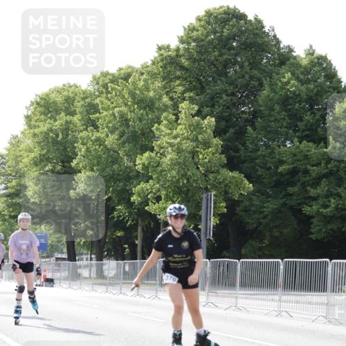 29.06.2025 - hella hamburg halbmarathon Jannik Wohlers http://msf.ph/oto/8142224 29.06.2025 09:05:44 Lombardsbrücke  meine-sportfotos.de