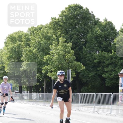 29.06.2025 - hella hamburg halbmarathon Jannik Wohlers http://msf.ph/oto/8142241 29.06.2025 09:05:44 Lombardsbrücke  meine-sportfotos.de