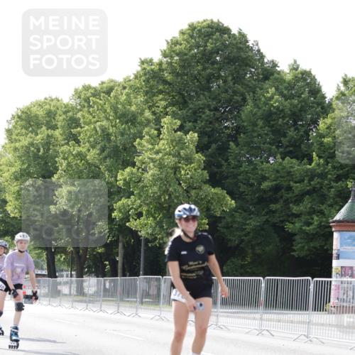 29.06.2025 - hella hamburg halbmarathon Jannik Wohlers http://msf.ph/oto/8142265 29.06.2025 09:05:45 Lombardsbrücke  meine-sportfotos.de