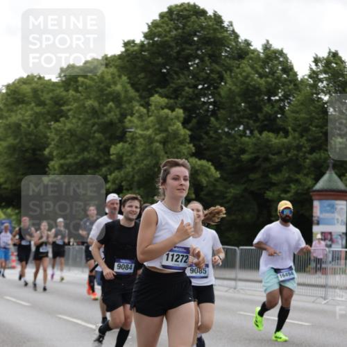29.06.2025 - hella hamburg halbmarathon Jannik Wohlers http://msf.ph/oto/8142267 29.06.2025 10:44:24 Lombardsbrücke 1273, 1629, 1924, 2674, 3570, 4215, 4275, 4968, 5355, 6841, 6888, 8582, 9036, 9084, 9085, 9331, 9333, 9397, 10668, 10707, 11272, 12318, 13039, 13261, 14325, 14681, 15809, 16101, 16494, 16577, 17372, 18454, 18459, 19133 meine-sportfotos.de