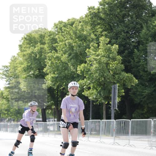 29.06.2025 - hella hamburg halbmarathon Jannik Wohlers http://msf.ph/oto/8142281 29.06.2025 09:05:46 Lombardsbrücke  meine-sportfotos.de