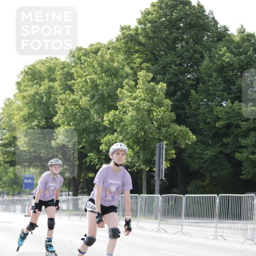29.06.2025 - hella hamburg halbmarathon Jannik Wohlers http://msf.ph/oto/8142300 29.06.2025 09:05:46 Lombardsbrücke  meine-sportfotos.de