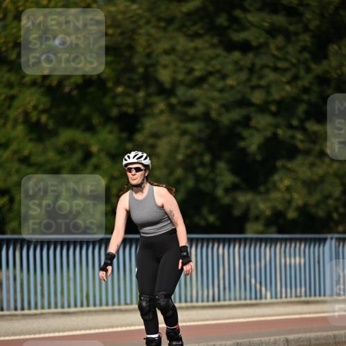 29.06.2025 - hella hamburg halbmarathon Dr. Thomas Lammeyer http://msf.ph/oto/8142302 29.06.2025 09:10:49 Kennedybrücke  meine-sportfotos.de