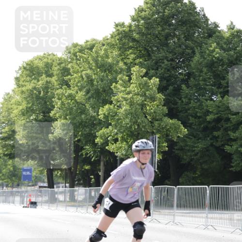 29.06.2025 - hella hamburg halbmarathon Jannik Wohlers http://msf.ph/oto/8142317 29.06.2025 09:05:47 Lombardsbrücke  meine-sportfotos.de