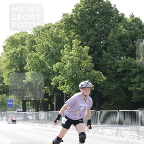 29.06.2025 - hella hamburg halbmarathon Jannik Wohlers http://msf.ph/oto/8142323 29.06.2025 09:05:47 Lombardsbrücke  meine-sportfotos.de