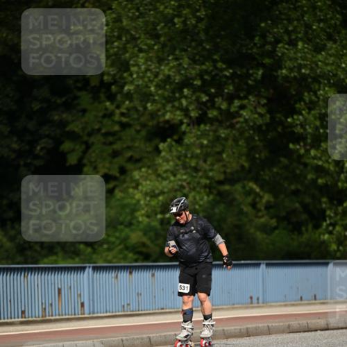 29.06.2025 - hella hamburg halbmarathon Dr. Thomas Lammeyer http://msf.ph/oto/8142341 29.06.2025 09:08:41 Kennedybrücke  meine-sportfotos.de