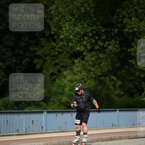 29.06.2025 - hella hamburg halbmarathon Dr. Thomas Lammeyer http://msf.ph/oto/8142346 29.06.2025 09:08:41 Kennedybrücke  meine-sportfotos.de