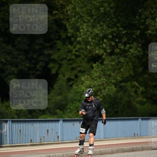 29.06.2025 - hella hamburg halbmarathon Dr. Thomas Lammeyer http://msf.ph/oto/8142356 29.06.2025 09:08:41 Kennedybrücke  meine-sportfotos.de