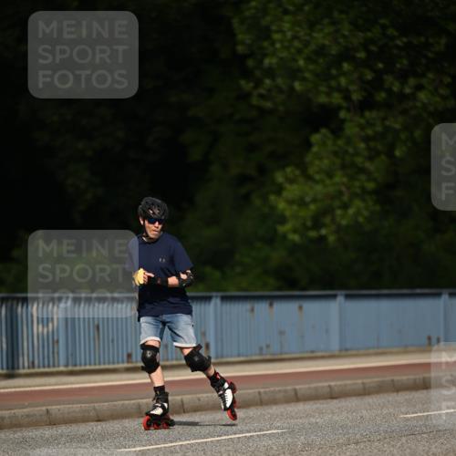 29.06.2025 - hella hamburg halbmarathon Dr. Thomas Lammeyer http://msf.ph/oto/8142399 29.06.2025 09:00:45 Kennedybrücke  meine-sportfotos.de