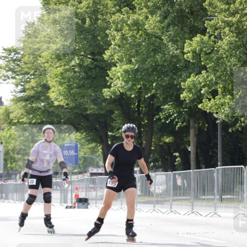 29.06.2025 - hella hamburg halbmarathon Jannik Wohlers http://msf.ph/oto/8142456 29.06.2025 09:05:54 Lombardsbrücke  meine-sportfotos.de