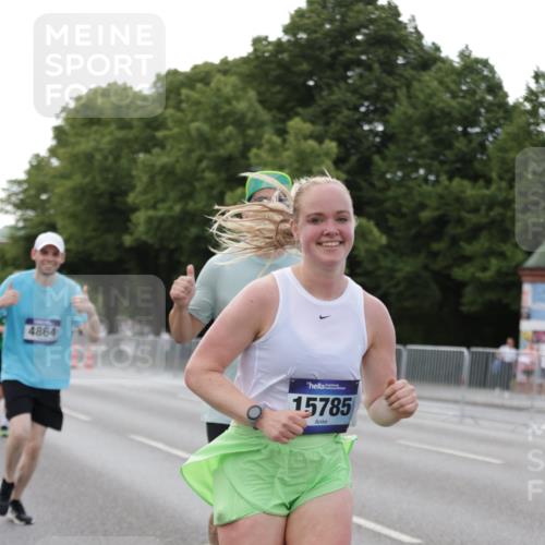 29.06.2025 - hella hamburg halbmarathon Jannik Wohlers http://msf.ph/oto/8142458 29.06.2025 10:07:33 Lombardsbrücke 1079, 1527, 2309, 3328, 4228, 4864, 5100, 5287, 6918, 7760, 9071, 9966, 10703, 11114, 11394, 11641, 12789, 12893, 13458, 15785, 16539, 16809, 16915, 18270, 18531 meine-sportfotos.de