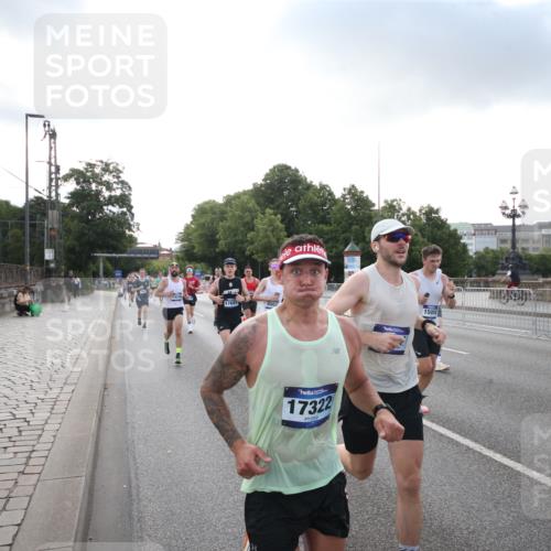 29.06.2025 - hella hamburg halbmarathon Jannik Wohlers http://msf.ph/oto/8142481 29.06.2025 09:45:31 Lombardsbrücke 1080, 1686, 1894, 2460, 4463, 4812, 5187, 5550, 6495, 6878, 7186, 7880, 7965, 8062, 10270, 10484, 11199, 12189, 12232, 12681, 13167, 13343, 13686, 13754, 14167, 14548, 14549, 14622, 15054, 15326, 15507, 15835, 16148, 16724, 16755, 16963, 17117, 17322, 17691, 18135, 18854, 19022, 19118 meine-sportfotos.de