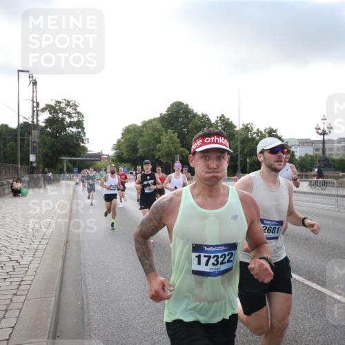 29.06.2025 - hella hamburg halbmarathon Jannik Wohlers http://msf.ph/oto/8142486 29.06.2025 09:45:31 Lombardsbrücke 1080, 1686, 1894, 2460, 4463, 4812, 5187, 5550, 6495, 6878, 7186, 7880, 7965, 8062, 10270, 10484, 11199, 12189, 12232, 12681, 13167, 13343, 13686, 13754, 14167, 14548, 14549, 14622, 15054, 15326, 15507, 15835, 16148, 16724, 16755, 16963, 17117, 17322, 17691, 18135, 18854, 19022, 19118 meine-sportfotos.de