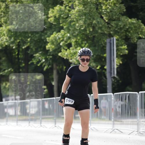 29.06.2025 - hella hamburg halbmarathon Jannik Wohlers http://msf.ph/oto/8142527 29.06.2025 09:05:55 Lombardsbrücke  meine-sportfotos.de