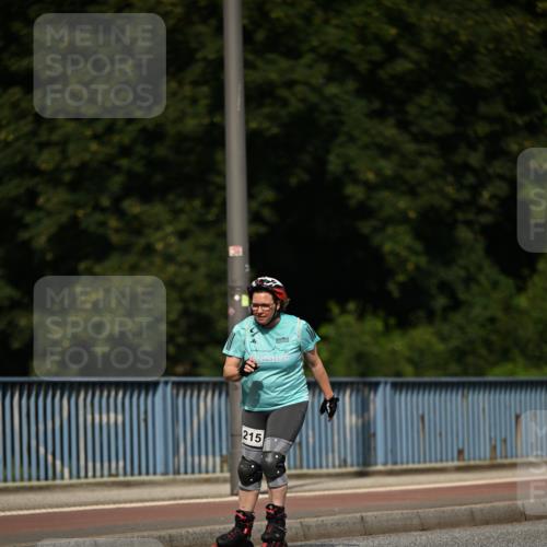 29.06.2025 - hella hamburg halbmarathon Dr. Thomas Lammeyer http://msf.ph/oto/8142547 29.06.2025 09:10:56 Kennedybrücke  meine-sportfotos.de