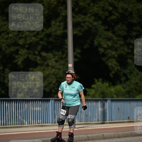29.06.2025 - hella hamburg halbmarathon Dr. Thomas Lammeyer http://msf.ph/oto/8142554 29.06.2025 09:10:56 Kennedybrücke  meine-sportfotos.de