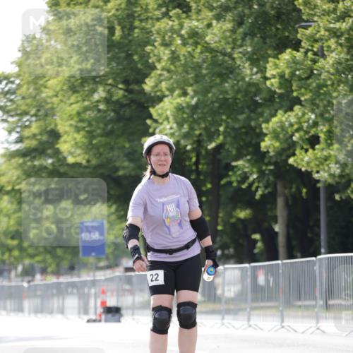 29.06.2025 - hella hamburg halbmarathon Jannik Wohlers http://msf.ph/oto/8142559 29.06.2025 09:05:56 Lombardsbrücke  meine-sportfotos.de