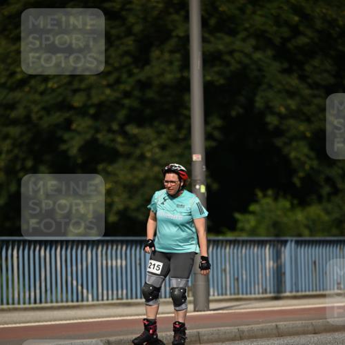 29.06.2025 - hella hamburg halbmarathon Dr. Thomas Lammeyer http://msf.ph/oto/8142561 29.06.2025 09:10:56 Kennedybrücke  meine-sportfotos.de