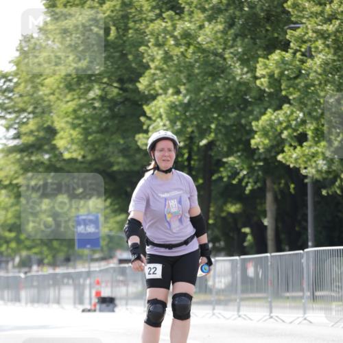 29.06.2025 - hella hamburg halbmarathon Jannik Wohlers http://msf.ph/oto/8142567 29.06.2025 09:05:56 Lombardsbrücke  meine-sportfotos.de