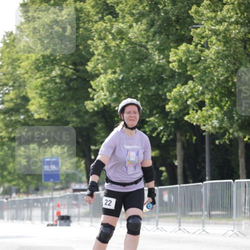 29.06.2025 - hella hamburg halbmarathon Jannik Wohlers http://msf.ph/oto/8142587 29.06.2025 09:05:57 Lombardsbrücke  meine-sportfotos.de