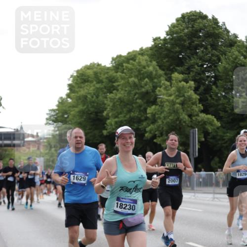 29.06.2025 - hella hamburg halbmarathon Jannik Wohlers http://msf.ph/oto/8142588 29.06.2025 10:44:37 Lombardsbrücke 1024, 1273, 1629, 1685, 1924, 2007, 2779, 3570, 4275, 4337, 5190, 6509, 6841, 6888, 7699, 7912, 8582, 8594, 8762, 8907, 9036, 10562, 10566, 10668, 10707, 12198, 12332, 12334, 12394, 13039, 13261, 13580, 14325, 14758, 14777, 15458, 15998, 16101, 16850, 17521, 18084, 18230, 18294 meine-sportfotos.de