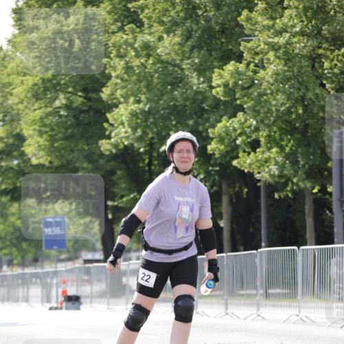 29.06.2025 - hella hamburg halbmarathon Jannik Wohlers http://msf.ph/oto/8142595 29.06.2025 09:05:57 Lombardsbrücke  meine-sportfotos.de