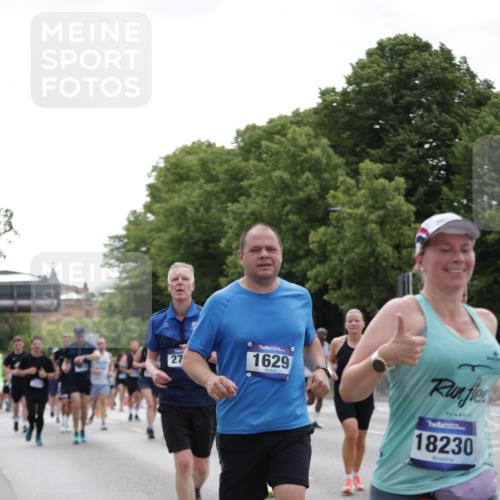 29.06.2025 - hella hamburg halbmarathon Jannik Wohlers http://msf.ph/oto/8142610 29.06.2025 10:44:38 Lombardsbrücke 1024, 1273, 1629, 1685, 1924, 2007, 2779, 3570, 4186, 4275, 4337, 5190, 6509, 6841, 6888, 7699, 7912, 8582, 8594, 8762, 8907, 9036, 10562, 10566, 10668, 10707, 12198, 12332, 12334, 12394, 13039, 13261, 13580, 14325, 14758, 14777, 15458, 15750, 15998, 16101, 16850, 17521, 18084, 18230, 18294 meine-sportfotos.de