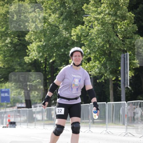 29.06.2025 - hella hamburg halbmarathon Jannik Wohlers http://msf.ph/oto/8142613 29.06.2025 09:05:57 Lombardsbrücke  meine-sportfotos.de