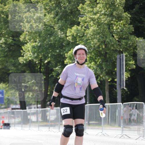 29.06.2025 - hella hamburg halbmarathon Jannik Wohlers http://msf.ph/oto/8142621 29.06.2025 09:05:57 Lombardsbrücke  meine-sportfotos.de