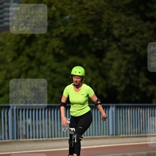 29.06.2025 - hella hamburg halbmarathon Dr. Thomas Lammeyer http://msf.ph/oto/8142623 29.06.2025 09:10:58 Kennedybrücke  meine-sportfotos.de
