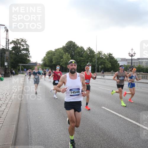 29.06.2025 - hella hamburg halbmarathon Jannik Wohlers http://msf.ph/oto/8142631 29.06.2025 09:45:33 Lombardsbrücke 1080, 1686, 1894, 2460, 4463, 4812, 5187, 5550, 6495, 6878, 7186, 7880, 7965, 8062, 9345, 10270, 10453, 10484, 11199, 12189, 12232, 12681, 13167, 13343, 13686, 13754, 14167, 14548, 14549, 14622, 14699, 15054, 15326, 15507, 15835, 16148, 16695, 16724, 16755, 16963, 17056, 17117, 17322, 17691, 18135, 18854, 19022, 19118 meine-sportfotos.de