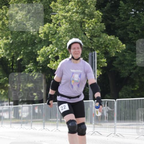 29.06.2025 - hella hamburg halbmarathon Jannik Wohlers http://msf.ph/oto/8142646 29.06.2025 09:05:57 Lombardsbrücke  meine-sportfotos.de