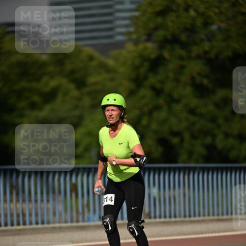 29.06.2025 - hella hamburg halbmarathon Dr. Thomas Lammeyer http://msf.ph/oto/8142648 29.06.2025 09:10:59 Kennedybrücke  meine-sportfotos.de