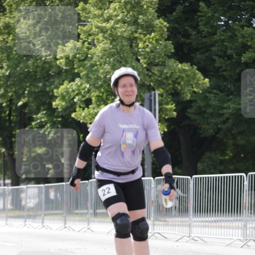 29.06.2025 - hella hamburg halbmarathon Jannik Wohlers http://msf.ph/oto/8142655 29.06.2025 09:05:57 Lombardsbrücke  meine-sportfotos.de