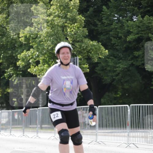 29.06.2025 - hella hamburg halbmarathon Jannik Wohlers http://msf.ph/oto/8142664 29.06.2025 09:05:57 Lombardsbrücke  meine-sportfotos.de