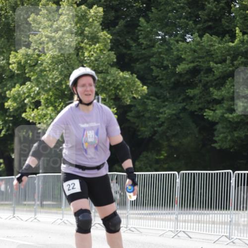 29.06.2025 - hella hamburg halbmarathon Jannik Wohlers http://msf.ph/oto/8142675 29.06.2025 09:05:57 Lombardsbrücke  meine-sportfotos.de