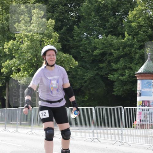 29.06.2025 - hella hamburg halbmarathon Jannik Wohlers http://msf.ph/oto/8142693 29.06.2025 09:05:58 Lombardsbrücke  meine-sportfotos.de