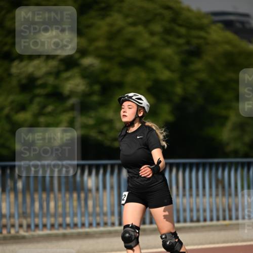 29.06.2025 - hella hamburg halbmarathon Dr. Thomas Lammeyer http://msf.ph/oto/8142694 29.06.2025 09:11:01 Kennedybrücke  meine-sportfotos.de