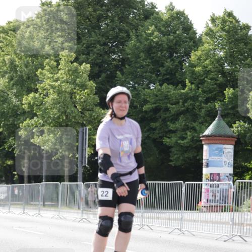 29.06.2025 - hella hamburg halbmarathon Jannik Wohlers http://msf.ph/oto/8142730 29.06.2025 09:05:58 Lombardsbrücke  meine-sportfotos.de