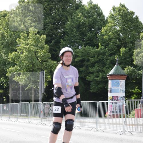 29.06.2025 - hella hamburg halbmarathon Jannik Wohlers http://msf.ph/oto/8142735 29.06.2025 09:05:58 Lombardsbrücke  meine-sportfotos.de