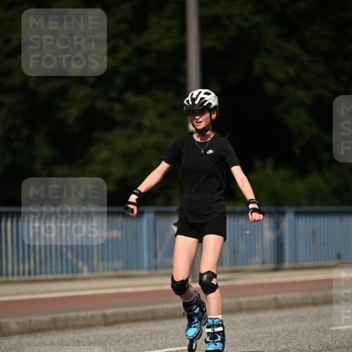 29.06.2025 - hella hamburg halbmarathon Dr. Thomas Lammeyer http://msf.ph/oto/8142814 29.06.2025 09:11:31 Kennedybrücke  meine-sportfotos.de