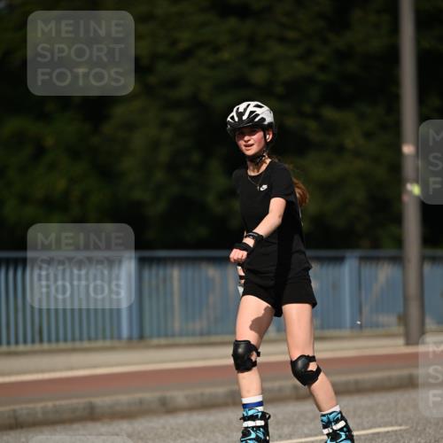29.06.2025 - hella hamburg halbmarathon Dr. Thomas Lammeyer http://msf.ph/oto/8142845 29.06.2025 09:11:32 Kennedybrücke  meine-sportfotos.de