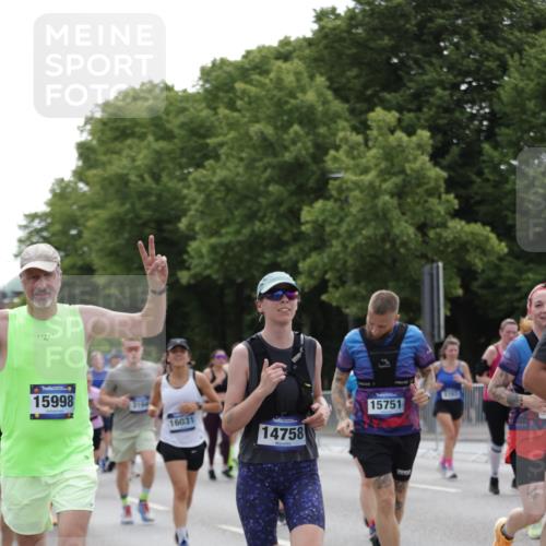 29.06.2025 - hella hamburg halbmarathon Jannik Wohlers http://msf.ph/oto/8142851 29.06.2025 10:44:49 Lombardsbrücke 1685, 1798, 3160, 3164, 3879, 3993, 4099, 4102, 4186, 4337, 4504, 4820, 4851, 5099, 5108, 5190, 5636, 5949, 6509, 6763, 6788, 6911, 6980, 7699, 7912, 8594, 8605, 8762, 10225, 10562, 10566, 11119, 11314, 11393, 11473, 11474, 11725, 12198, 12332, 12334, 12415, 12793, 12856, 12878, 12905, 13555, 14002, 14185, 14379, 14410, 14513, 14742, 14758, 14777, 15011, 15450, 15458, 15517, 15557, 15750, 15751, 15998, 17521, 18084, 18294 meine-sportfotos.de