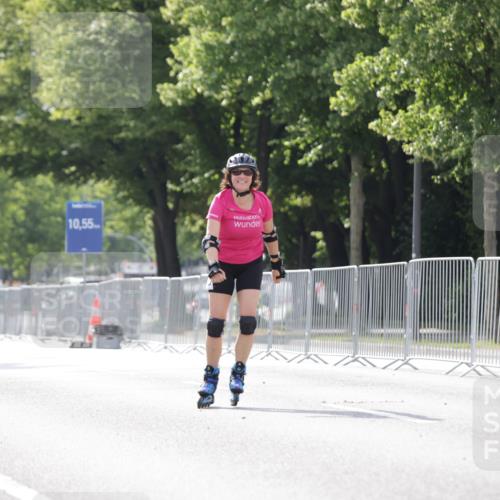 29.06.2025 - hella hamburg halbmarathon Jannik Wohlers http://msf.ph/oto/8142859 29.06.2025 09:06:33 Lombardsbrücke  meine-sportfotos.de