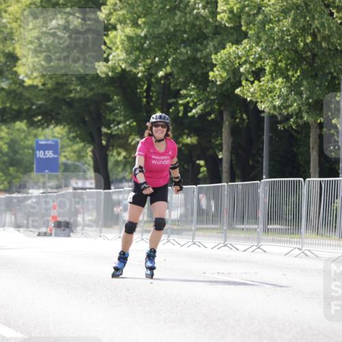 29.06.2025 - hella hamburg halbmarathon Jannik Wohlers http://msf.ph/oto/8142865 29.06.2025 09:06:33 Lombardsbrücke  meine-sportfotos.de