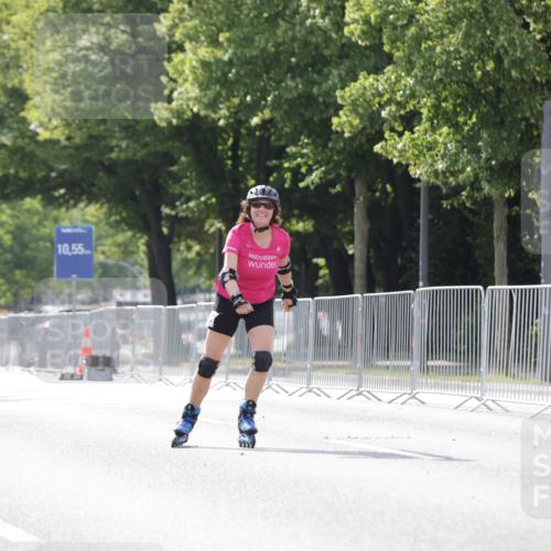 29.06.2025 - hella hamburg halbmarathon Jannik Wohlers http://msf.ph/oto/8142868 29.06.2025 09:06:33 Lombardsbrücke  meine-sportfotos.de