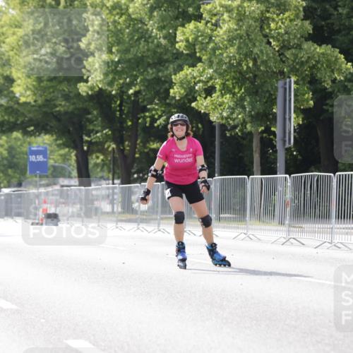 29.06.2025 - hella hamburg halbmarathon Jannik Wohlers http://msf.ph/oto/8142881 29.06.2025 09:06:34 Lombardsbrücke  meine-sportfotos.de