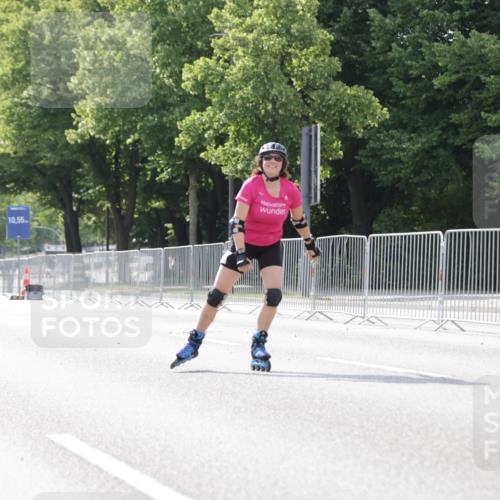 29.06.2025 - hella hamburg halbmarathon Jannik Wohlers http://msf.ph/oto/8142910 29.06.2025 09:06:35 Lombardsbrücke  meine-sportfotos.de