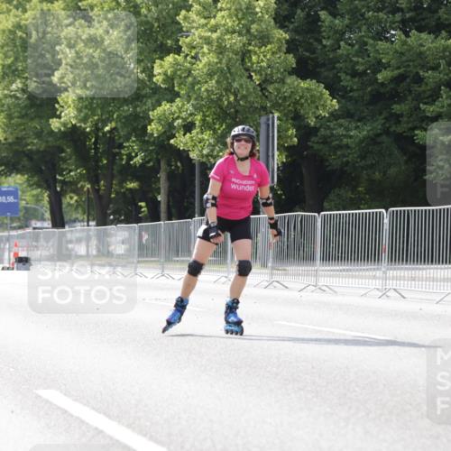 29.06.2025 - hella hamburg halbmarathon Jannik Wohlers http://msf.ph/oto/8142912 29.06.2025 09:06:35 Lombardsbrücke  meine-sportfotos.de